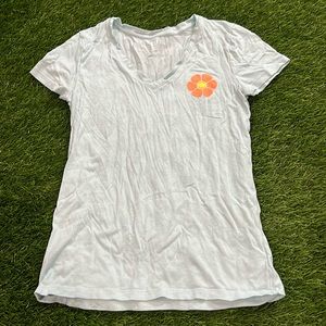GAP Women’s Vneck Tshirt